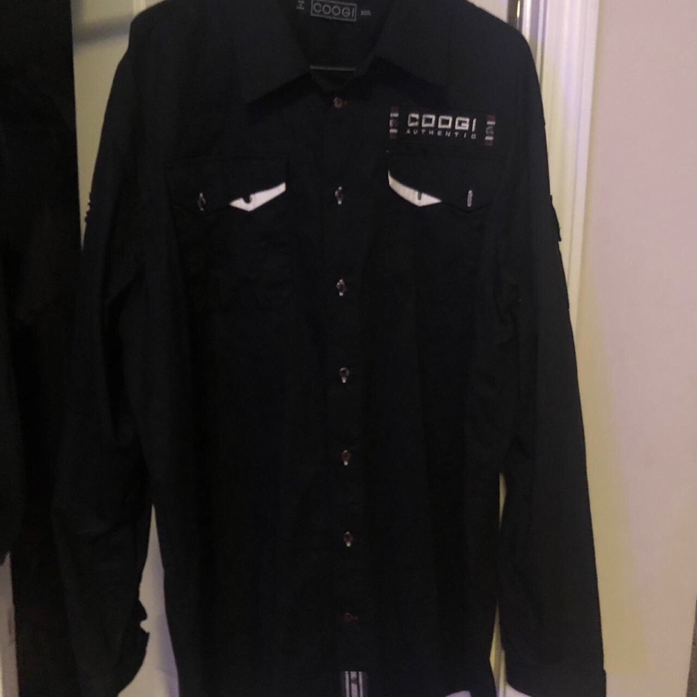 Black Coogi patch collar shirt